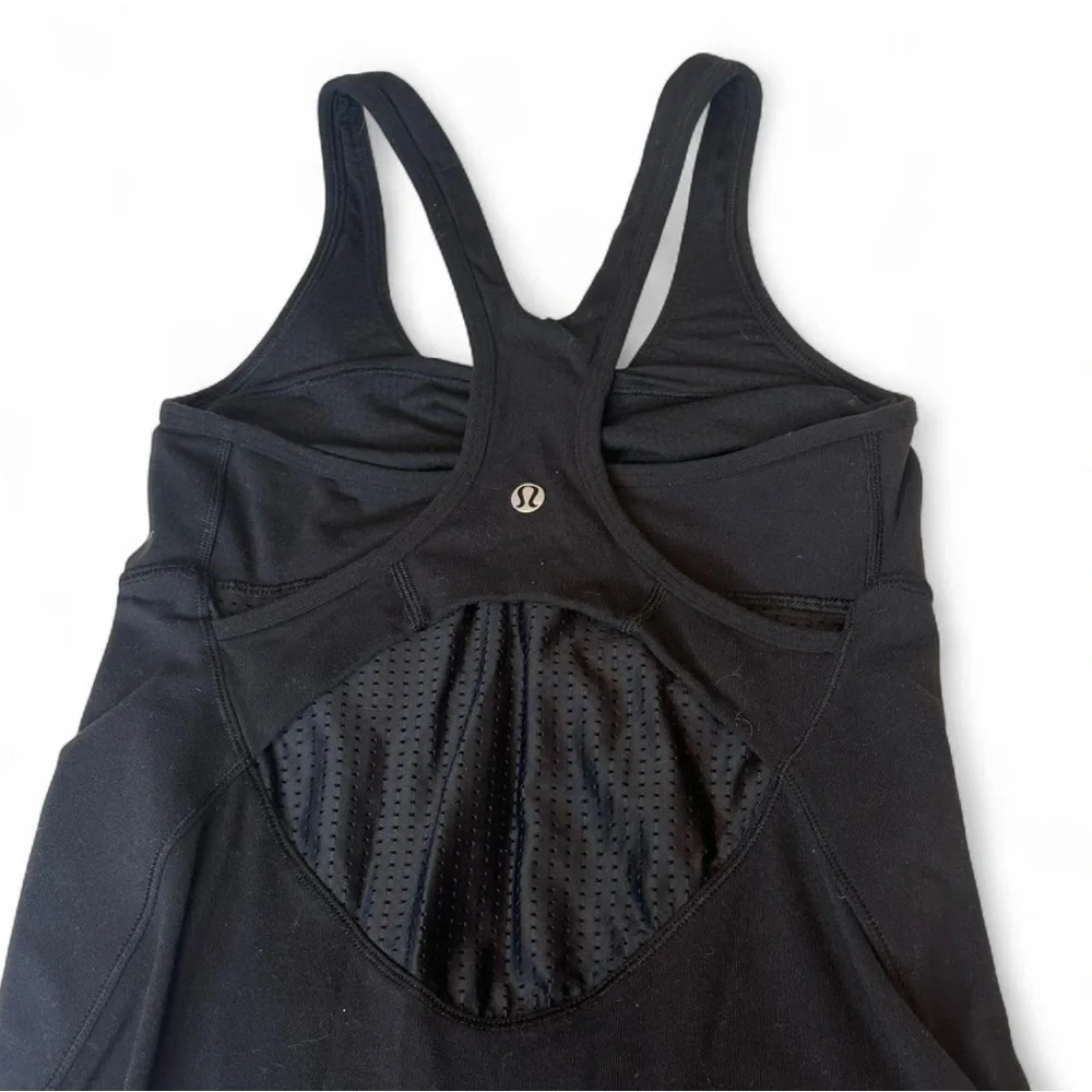 💜 Lululemon Athletica Black Cross Back Razor Tank (4)
